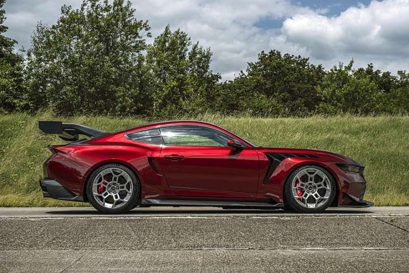 Самый дорогой и быстрый Ford Mustang GTD: раскрыты салон и подробности оснащения