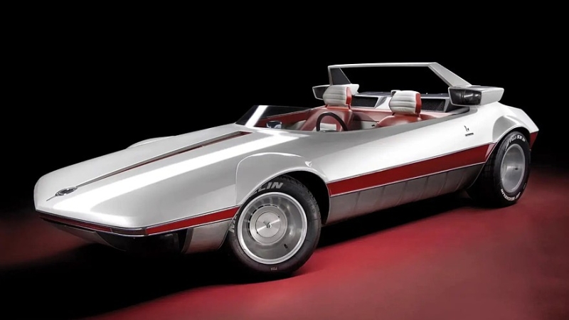 Bertone Runabout: мощное серийное «зубило» на базе концепта 55-летней давности