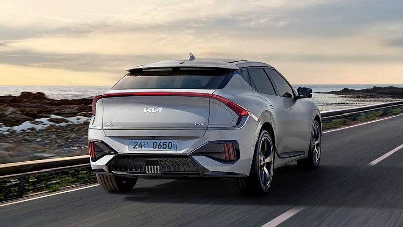 Обновлённый Kia EV6 GT выходит на рынок: дешевле, чем родственный Hyundai Ioniq 5 N