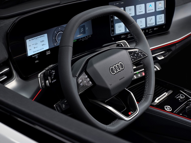 Новый Audi Q3 обзавёлся купеобразной версией Sportback: профиль ниже, цены выше