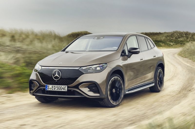 Скорая отставка: Mercedes может через несколько месяцев завершить выпуск EQE и EQE SUV